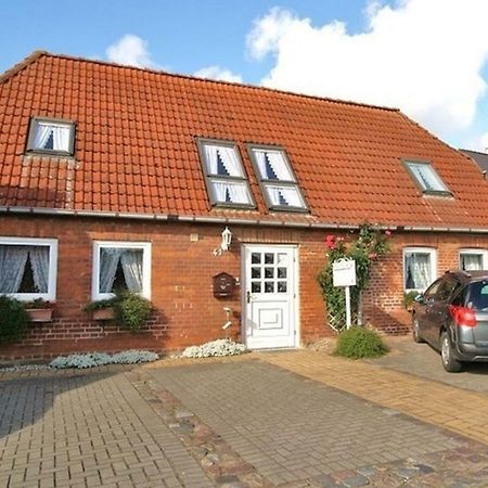 Ostseeferienwohnung Storchennest Dassow Extérieur photo